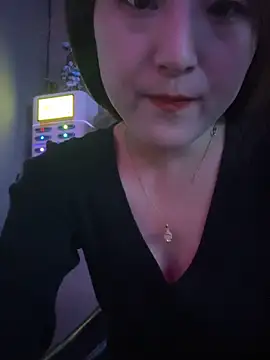 mi-ki1314 online show from 03/18/26, 12:19