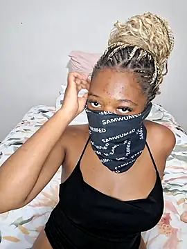 kktb lisa online show from 02/16/26, 04:58