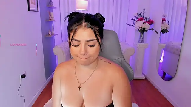 taylor smiith1 online show from 06/04/26, 08:26