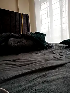 Snapshot of reddiamond07 chatting on 02/23/26, 09:50 reddiamond07 online show from 02/23/26, 09:50