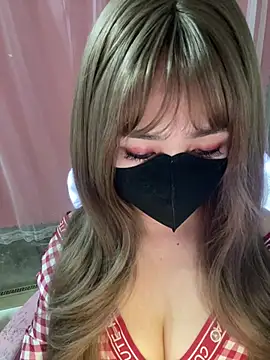 -Violet-t online show from 04/11/26, 11:42