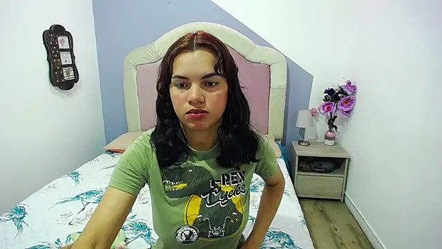 revecacruz  online show from 01/13/26, 01:16