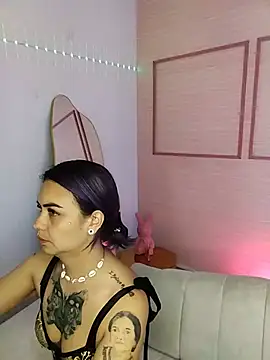Snapshot of zarcasutra_t chatting on 07/14/26, 12:33 zarcasutra t online show from 07/14/26, 12:33