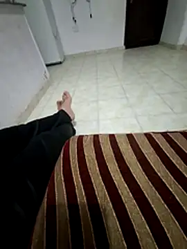 Snapshot of kingEgyptianRr chatting on 01/18/26, 10:35 kingEgyptianRr online show from 01/18/26, 10:35