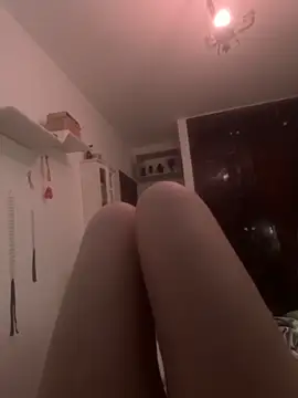 Snapshot of witchdub chatting on 02/22/26, 06:50 witchdub online show from 02/22/26, 06:50