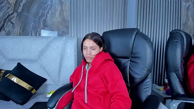 GraceAlexa12 online show from 04/06/26, 03:02