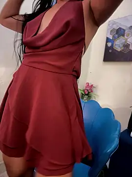 Snapshot of IriaLux chatting on 01/08/26, 08:55 IriaLux online show from 01/08/26, 08:55