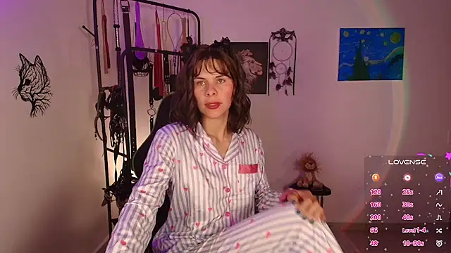 ariannaconnor  online show from 05/04/26, 01:29