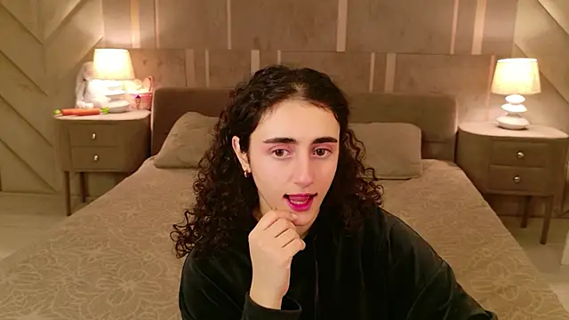 Susan Fors online show from 04/12/26, 05:45