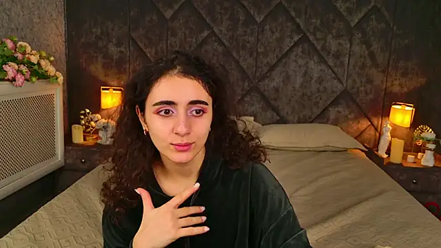 Susan Fors online show from 04/13/26, 05:35