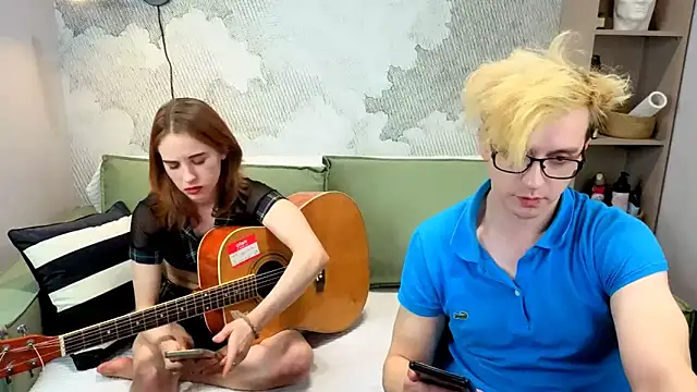 Snapshot of TemptCouple chatting on 01/14/26, 02:55 TemptCouple online show from 01/14/26, 02:55