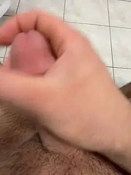 GuestSolo online show from 04/17/26, 03:59