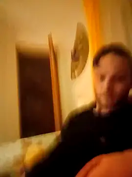 Snapshot of Maggo88 chatting on 02/12/26, 08:04 Maggo88 online show from 02/12/26, 08:04