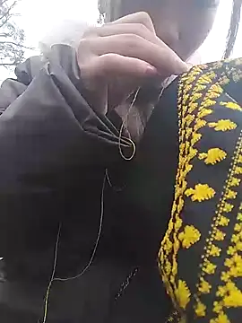 Snapshot of Hina2xx chatting on 01/08/26, 03:09 Hina2xx online show from 01/08/26, 03:09