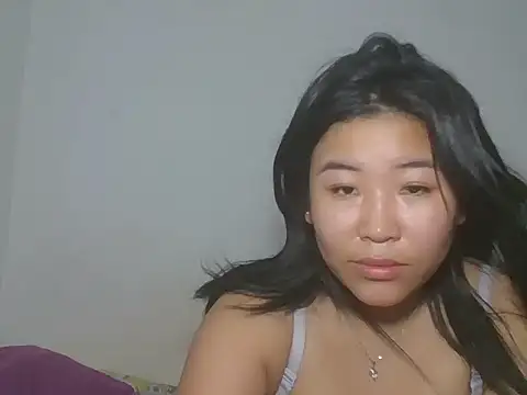 Zyeiii online show from 03/21/26, 07:35