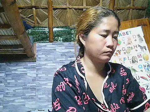 lovelyxxx88 online show from 02/18/26, 01:01