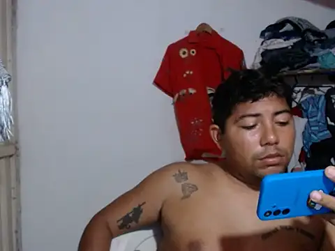 Snapshot of master_juju1924 chatting on 02/15/26, 08:27 master juju1924 online show from 02/15/26, 08:27