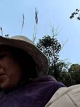 feli-00 online show from 01/13/26, 05:35