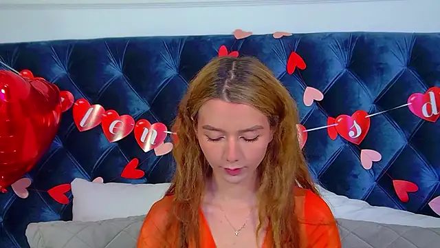 VanessaVienne online show from 02/11/26, 04:12