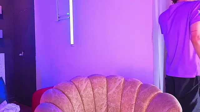 nova salvatore online show from 04/08/26, 03:28