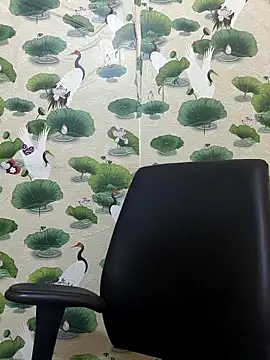 Attractive Queen  online show from 02/21/26, 02:45