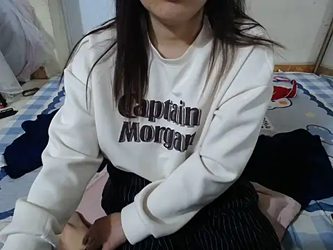 Snapshot of -Mimiu- chatting on 01/13/26, 02:50 -Mimiu- online show from 01/13/26, 02:50