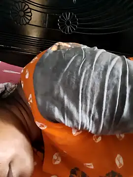 Desi Nil pori online show from 04/24/26, 05:21