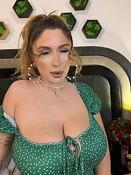 LucyBridgette online show from 04/07/26, 03:29