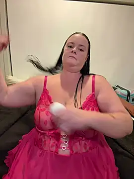 Snapshot of carinabro10 chatting on 02/06/26, 09:01 carinabro10 online show from 02/06/26, 09:01