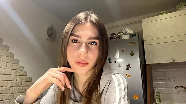 ElsieKuhlmann online show from 01/17/26, 03:11