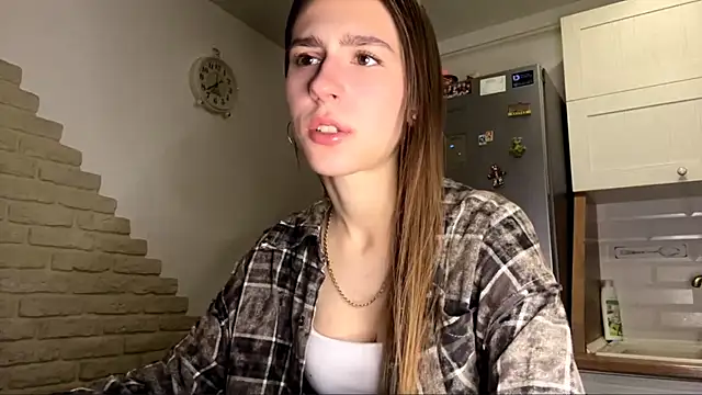 ElsieKuhlmann online show from 02/06/26, 05:12