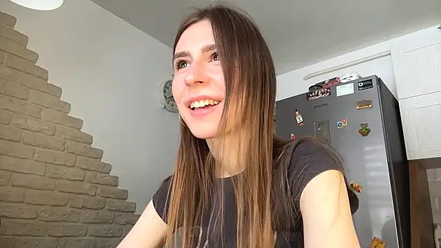 ElsieKuhlmann online show from 02/28/26, 06:14