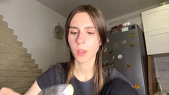 ElsieKuhlmann online show from 03/05/26, 05:20