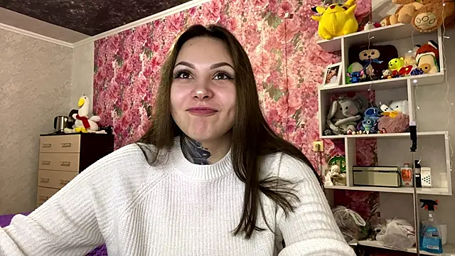 Snapshot of TraciBallena chatting on 02/16/26, 05:03 TraciBallena online show from 02/16/26, 05:03