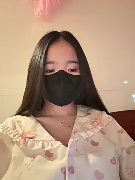 Gwen879 online show from 02/08/26, 07:56