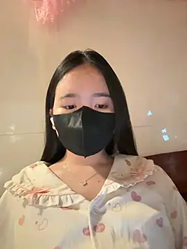 Gwen879 online show from 02/09/26, 01:09