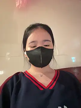 Gwen879 online show from 03/27/26, 08:37