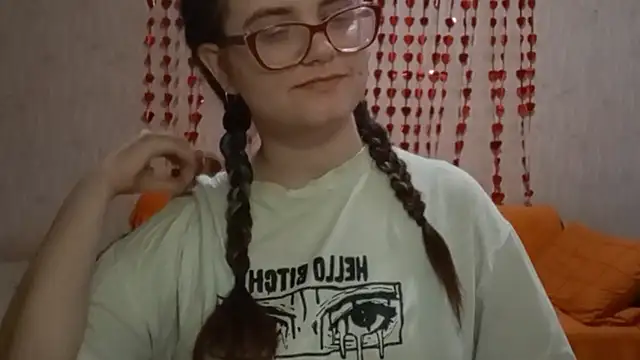 Miyabeee online show from 03/17/26, 07:23