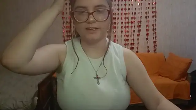 Miyabeee online show from 04/12/26, 07:57