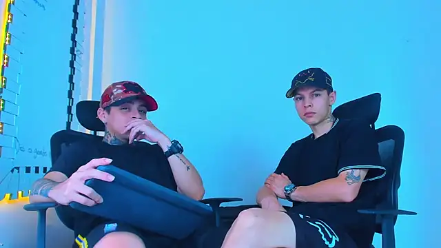 Thomas-Wil online show from 02/25/26, 03:43