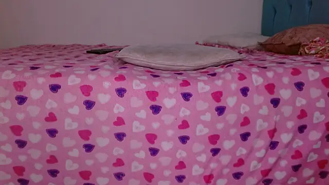 Snapshot of mayitoatmsuckdirty69 chatting on 02/17/26, 09:32 mayitoatmsuckdirty69 online show from 02/17/26, 09:32