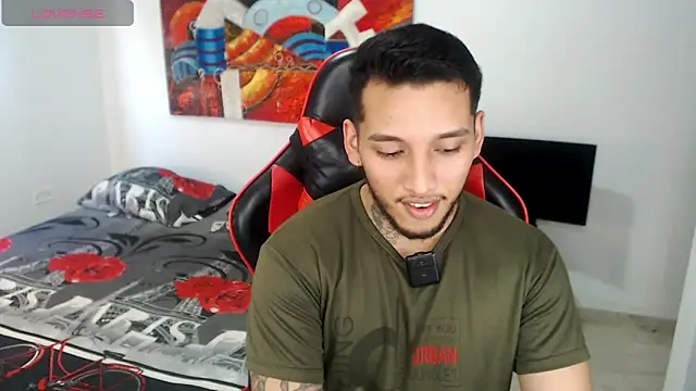 EvanVelvet online show from 03/01/26, 09:39