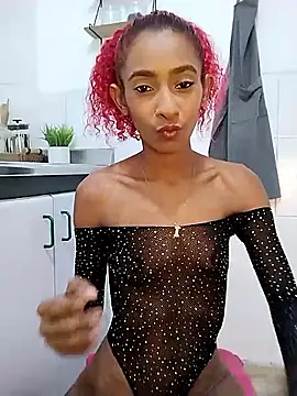 isaabellaa   online show from 02/13/26, 01:18