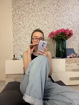 Persephone Kore online show from 02/02/26, 05:00