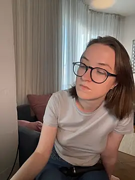 Snapshot of Persephone_Kore chatting on 07/04/26, 05:30 Persephone Kore online show from 07/04/26, 05:30