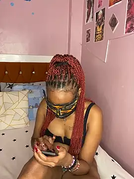 thakhiii3 online show from 02/26/26, 12:04