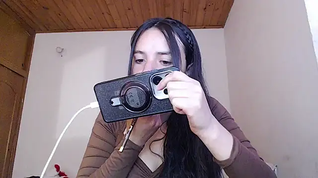 Shanel Lozano online show from 05/31/26, 04:03