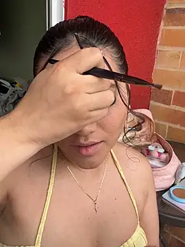 Veronica Wins  online show from 04/09/26, 05:07