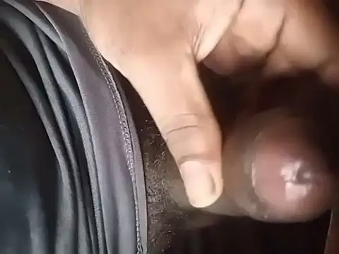 walkolla28 online show from 02/03/26, 07:35