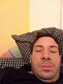 Snapshot of MiWaBitch chatting on 01/08/26, 09:28 MiWaBitch online show from 01/08/26, 09:28